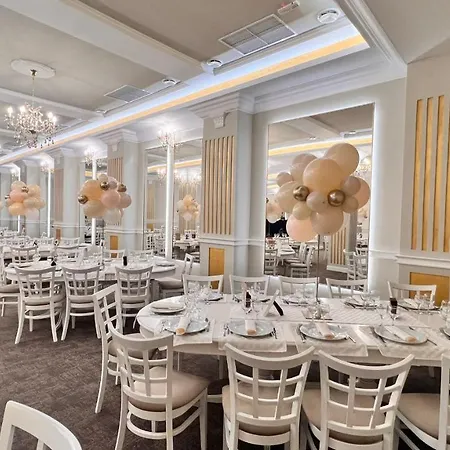 Szálloda Casa Micle - Free Private Parking Craiova