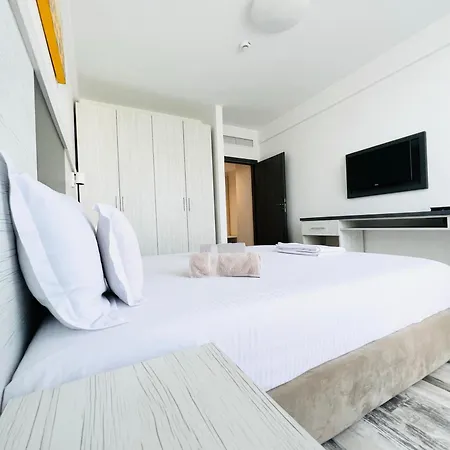 Szálloda Casa Micle - Free Private Parking 4*