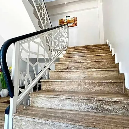 Casa Micle - Free Private Parking Craiova