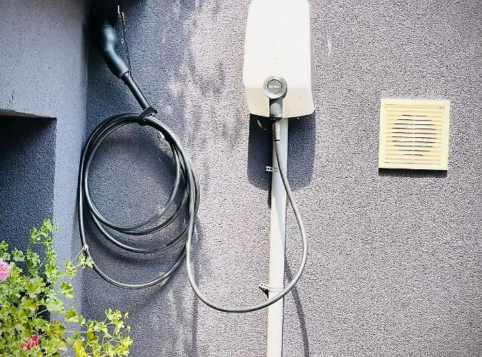 Casa Micle - Free Private Parking 酒店 4*