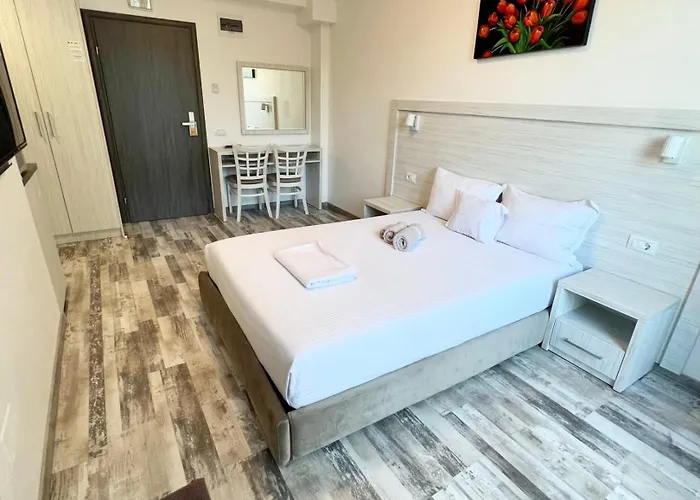 Casa Micle - Free Private Parking 酒店