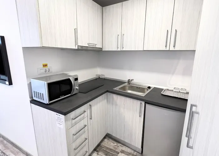 Casa Micle - Free Private Parking 克拉奥华