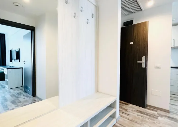 Casa Micle - Free Private Parking 酒店